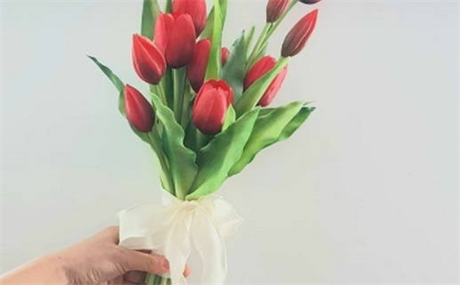 2025年05月09日是不是结婚吉日 今日办喜事好不好